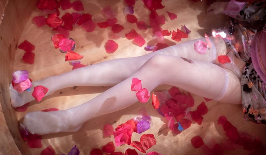 面饼仙儿 –NO.109 浴缸花香[18P265M]-1