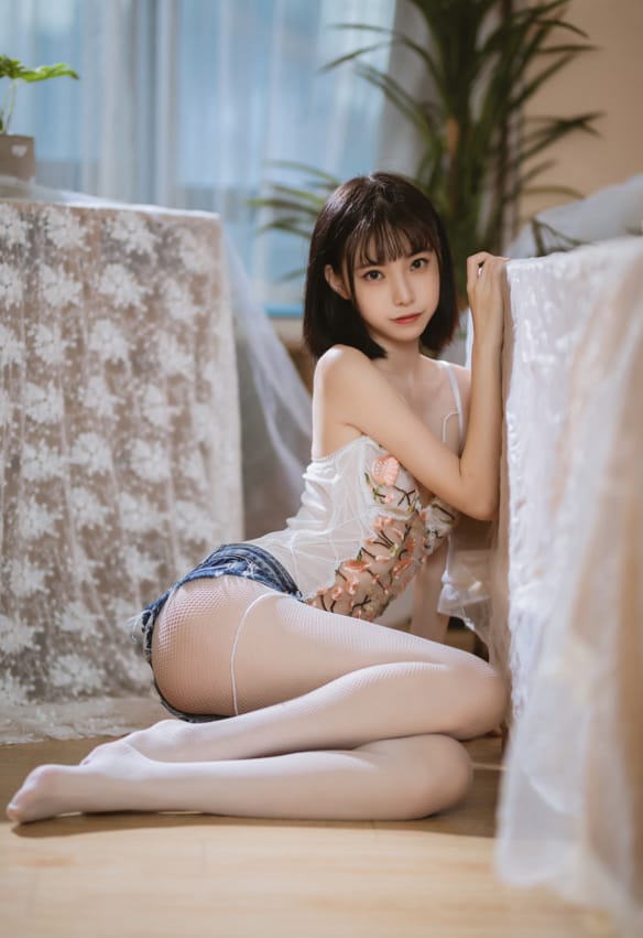 许岚LAN –NO.005 纯欲牛仔短裤[40P/555MB]-1