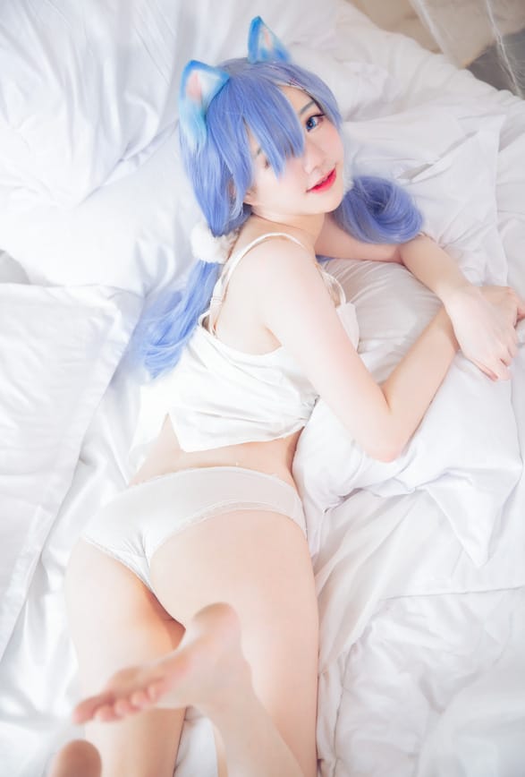 Sally Dorasnow –NO.22 Rem White Kitty[49P/281MB]