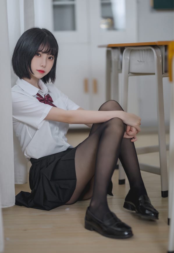 许岚LAN –NO.001 教室jk黑丝[40P/425MB]-1