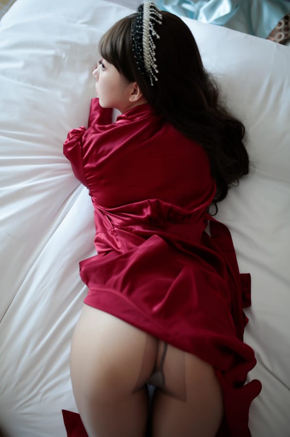 小女巫露娜 –NO.033 锡兰红茶[99P/613MB]-1