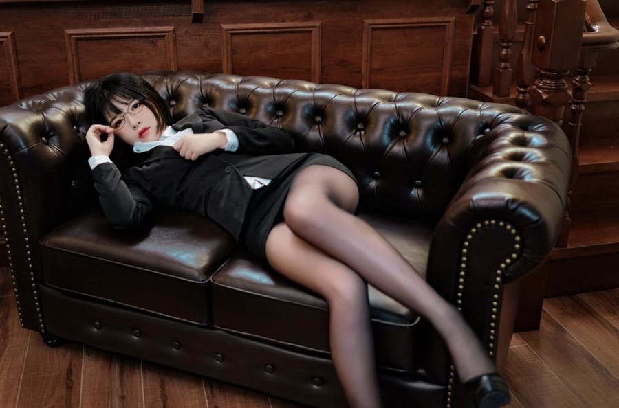 半半子 –NO.047 OL様[37P/108MB]-2