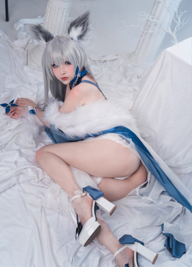 rioko凉凉子 –NO.54 信浓礼服[32P/203MB]-1