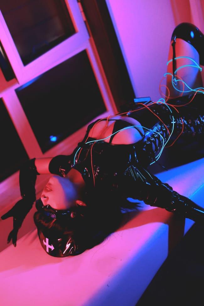 清颜真德秀 –NO.01 黑暗护士[33P-304MB]-1