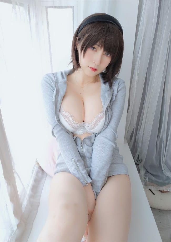 白银81 – NO.103 22年09月会员合集(24套)[320P5V-1.06GB]