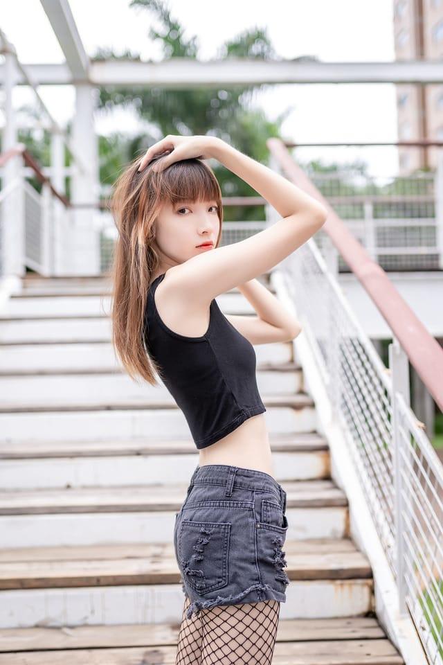 风之领域 – NO.094 超短牛仔短裤黑网袜[50P280M]-2