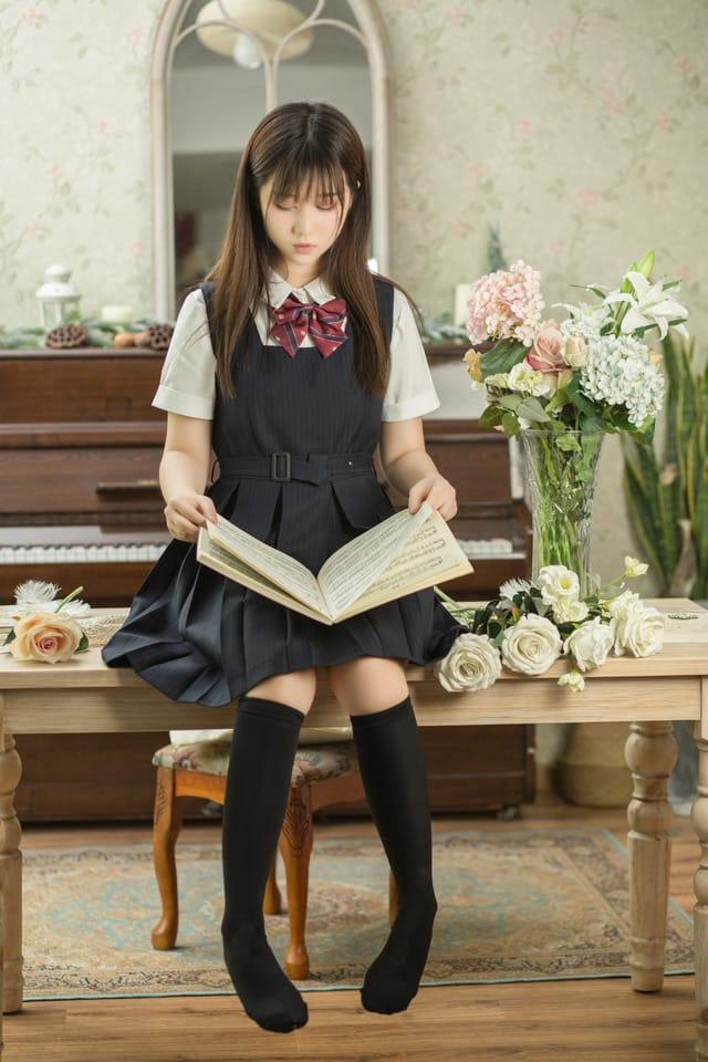 喵糖映画 – VOL.004 文静学妹[37P521M]-1