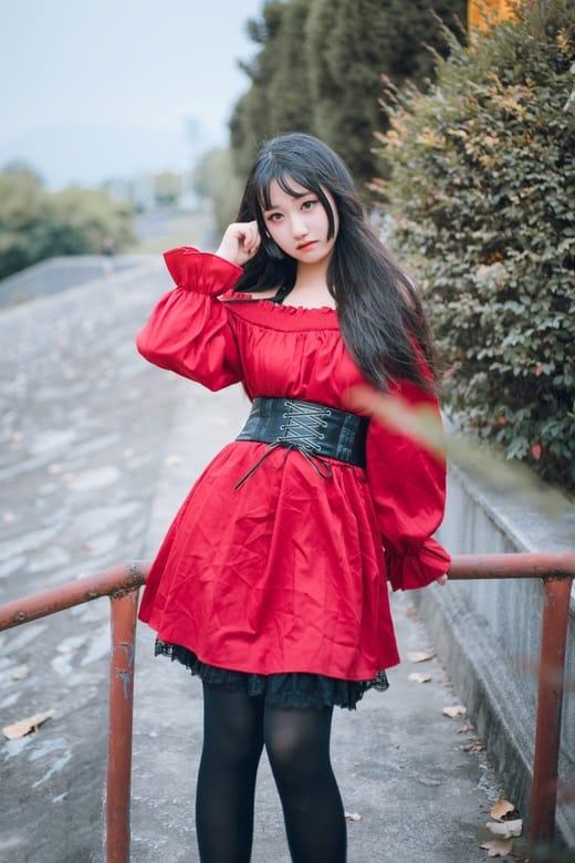 [喵糖映画]VOL.453 红与黑 [30P/207MB]-1