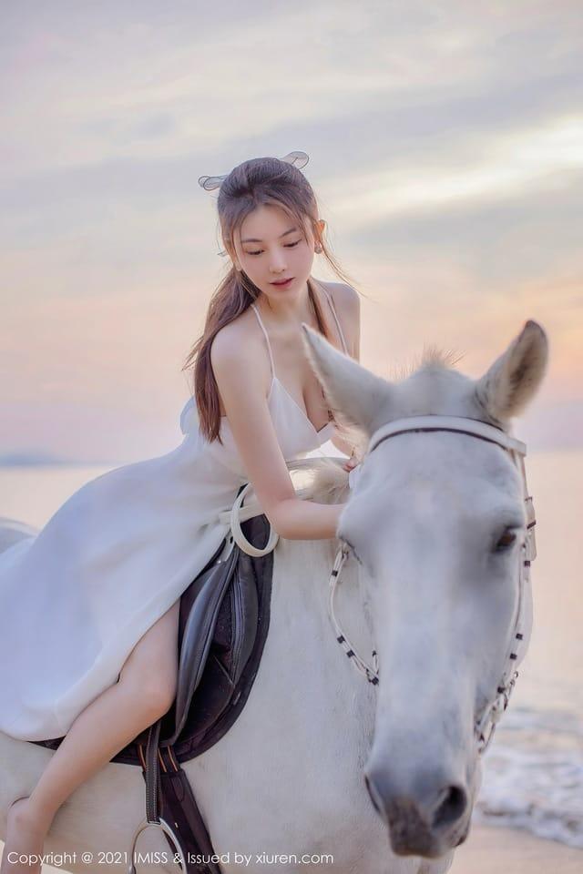 [IMISS爱蜜社]2021.11.17 VOL.643 模特合集[44+1P／533MB]-2