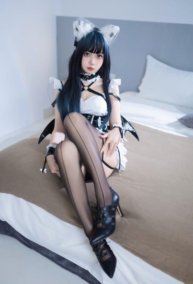 洛桑w伊梓 – NO.05 猫耳小恶魔[42P3V-384MB]-1