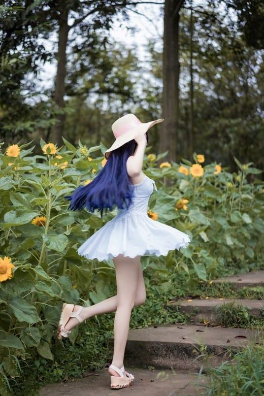 [喵糖映画]VOL.414 花园白裙 [37P/402MB]-1