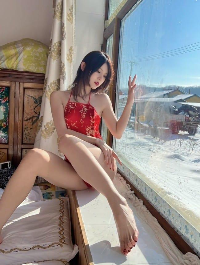 [微密圈]就是阿朱啊 –红肚兜&下班地铁&乘务员&缆车[59P3V-65MB]-1