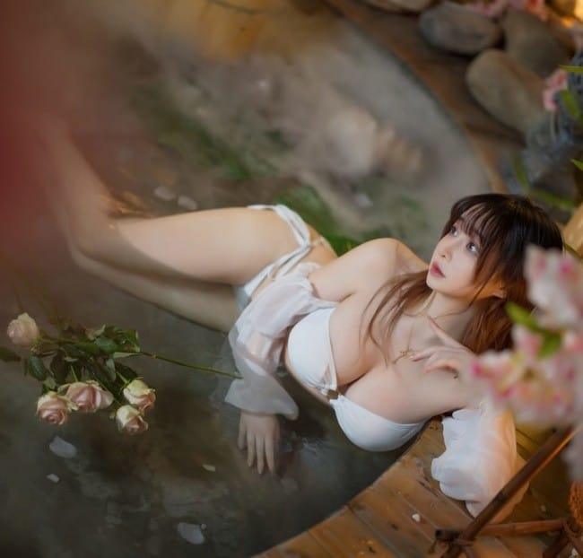 叉子宝宝 – NO.015 温泉 [53P-234M]-1