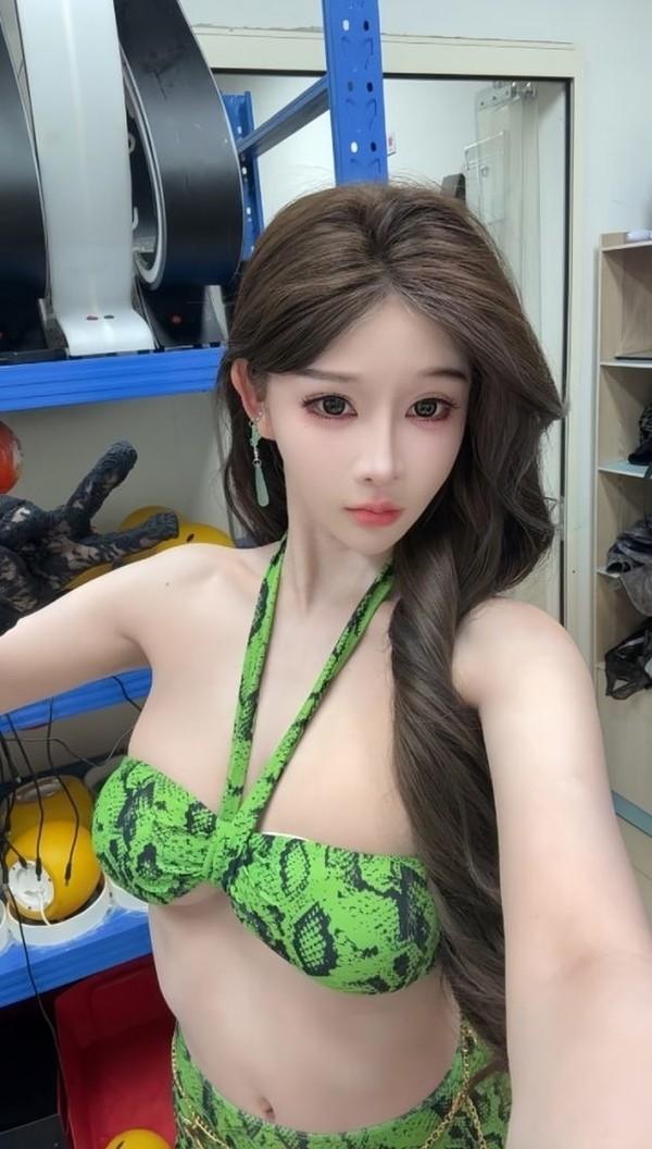 [微密圈]无欲无求的推土君 – 青色蛇纹[41P4V-239MB]-1